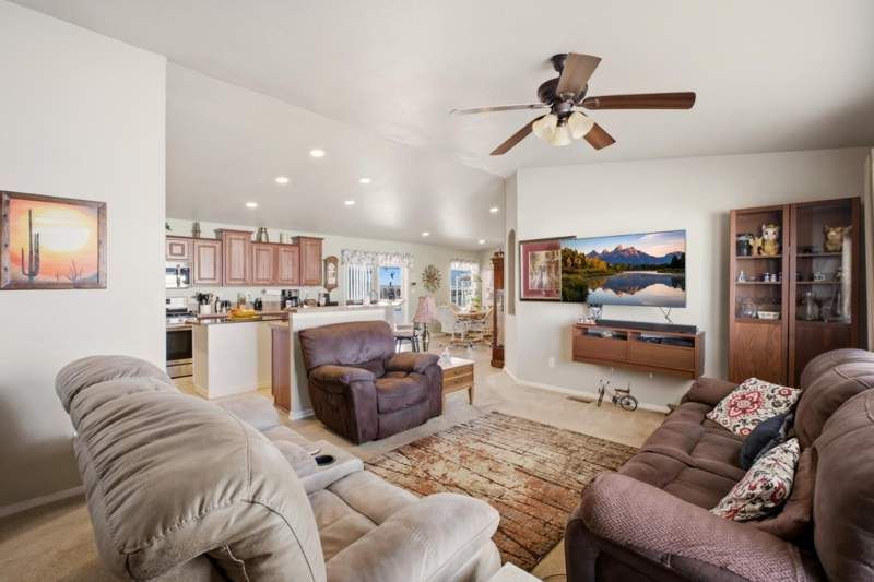 3300 E. Broadway Rd. #162