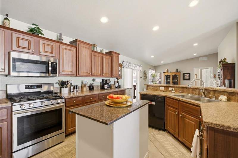 3300 E. Broadway Rd. #162