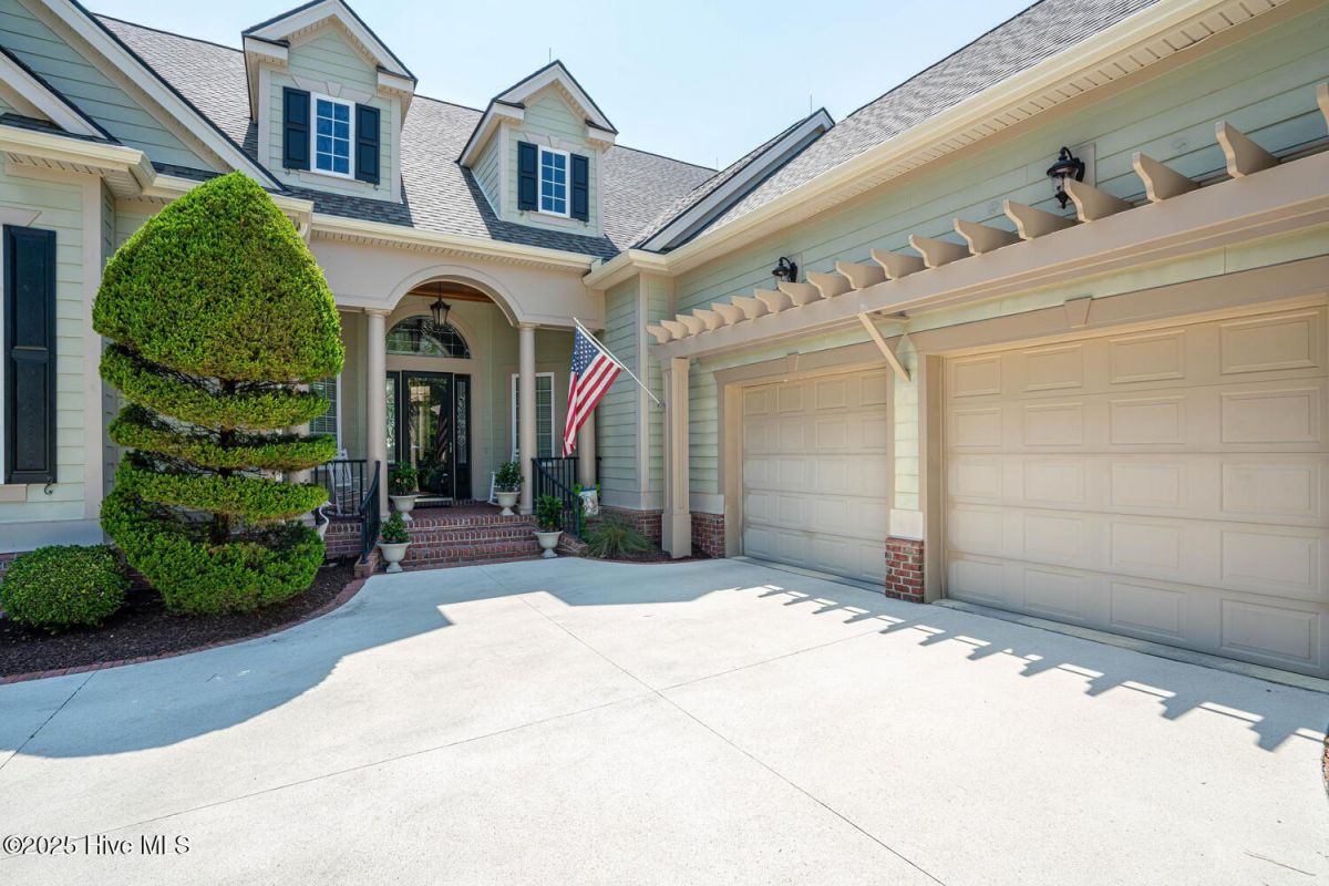 6601 Annesbrook Place