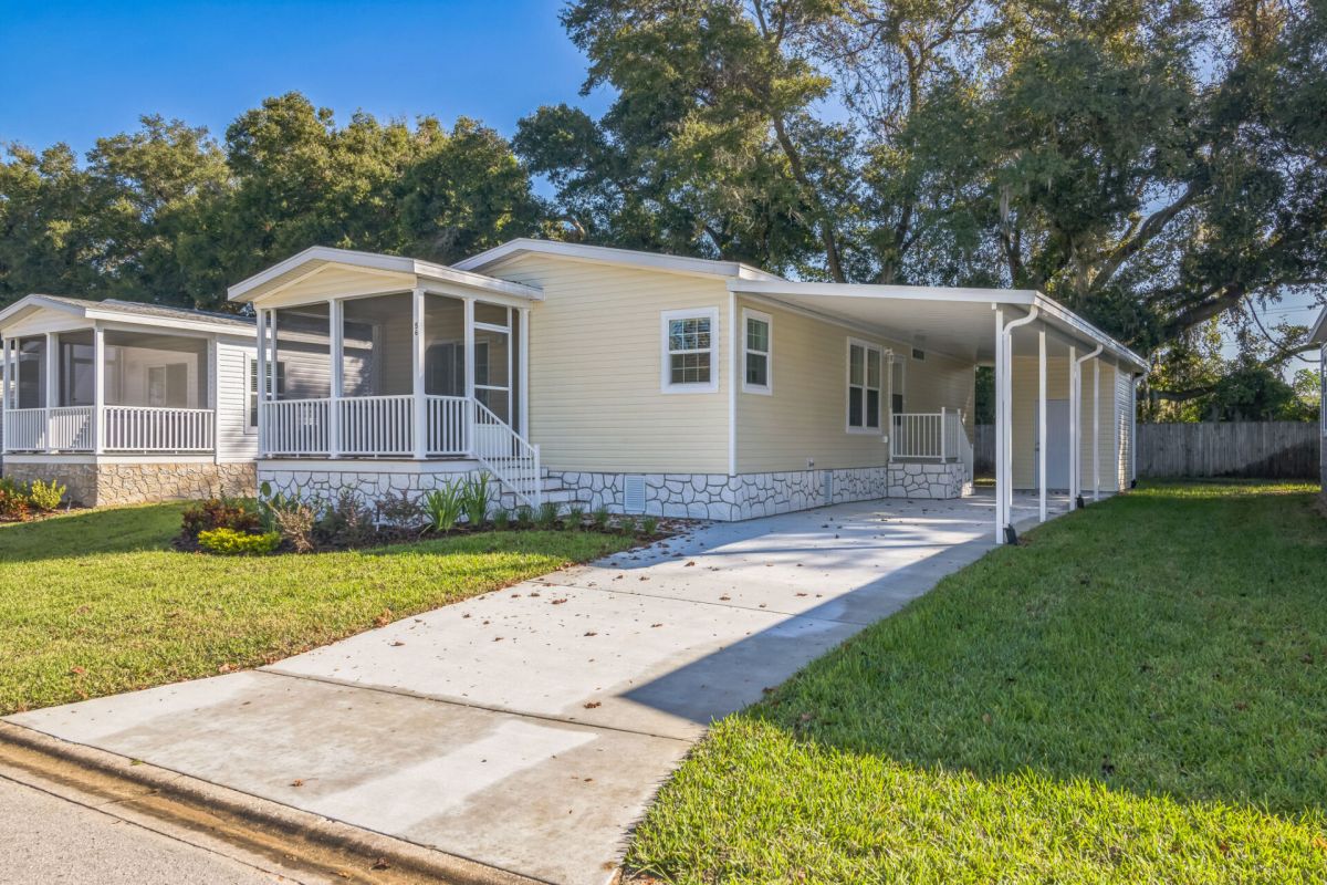 3151 NW 44 Avenue Lot 56