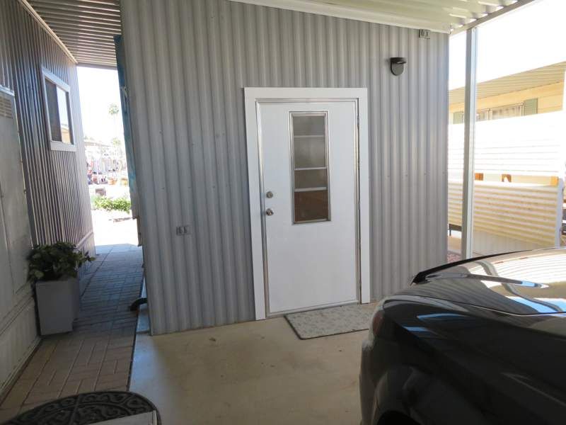 4065 E. University Drive #30