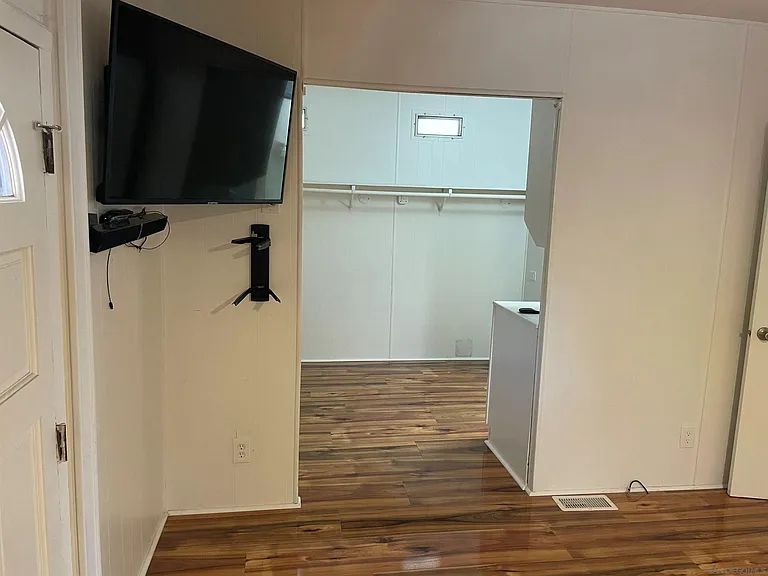 1120 E. Mission Rd. Sp 39 #39