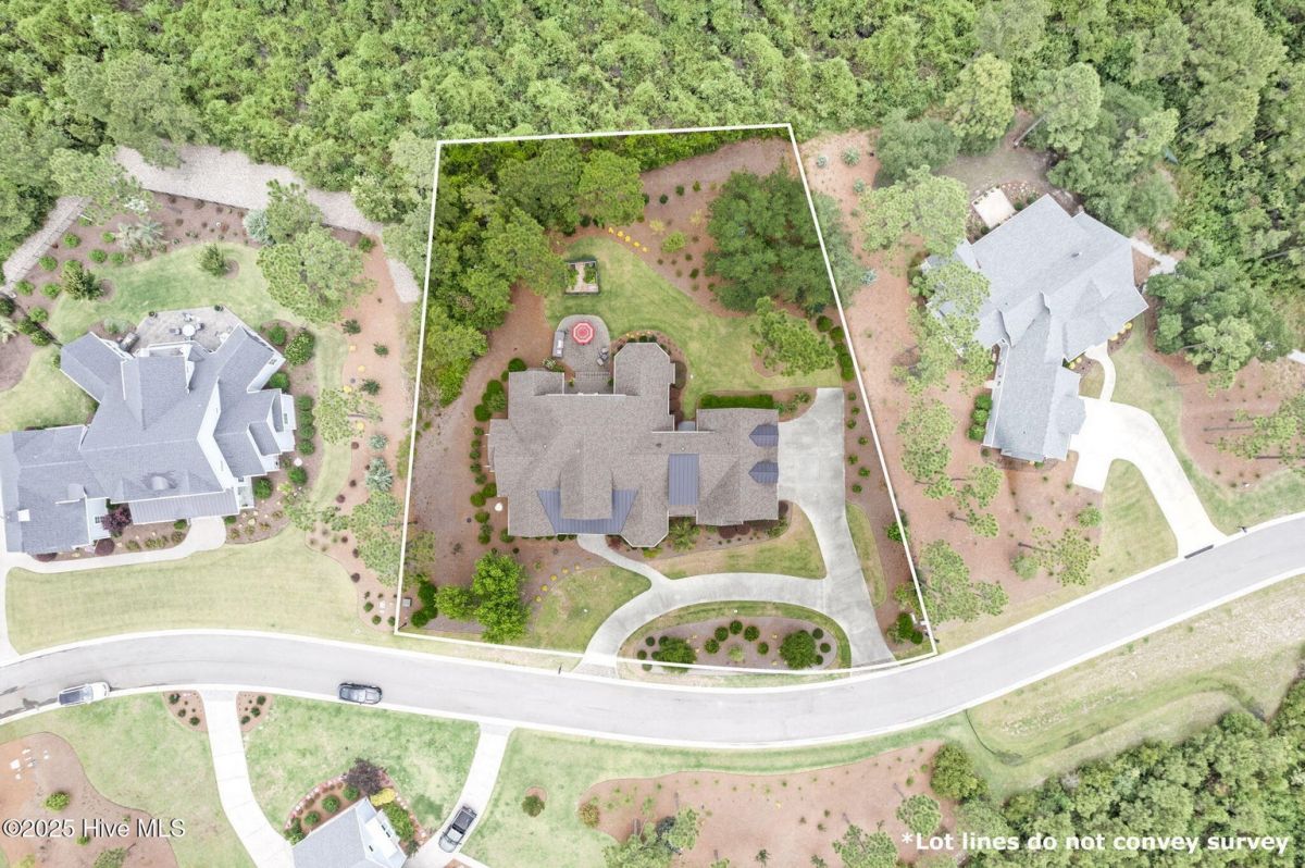 3632 Holly Harbor Drive