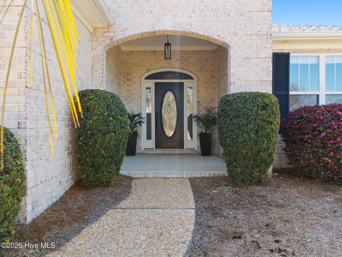 1238 Nightingale Court