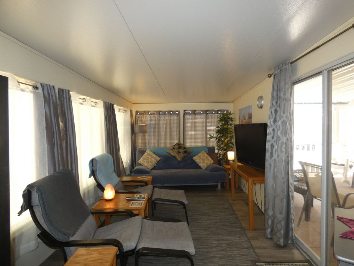 1110 North Henness Road, Site 180