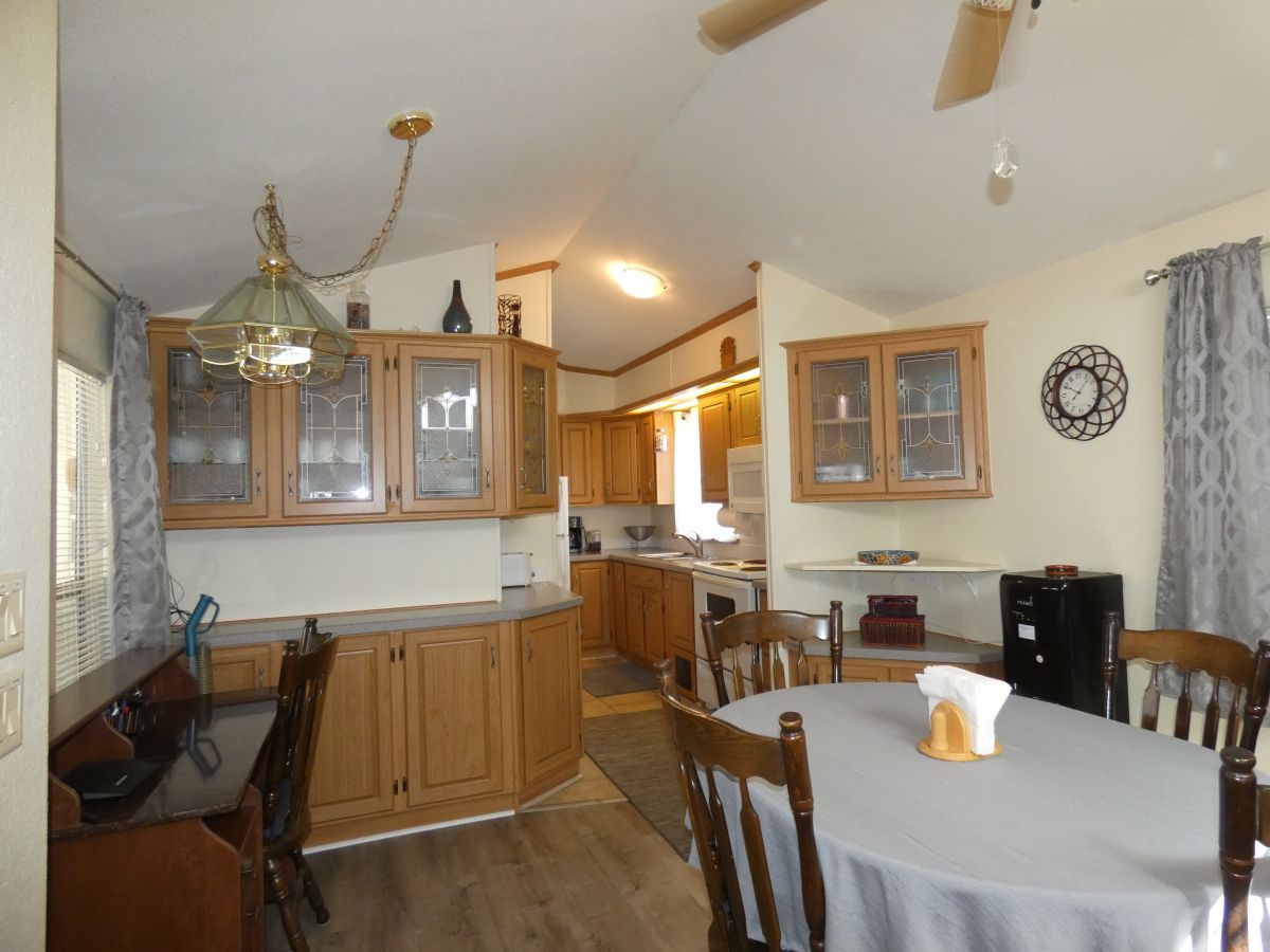 1110 North Henness Road, Site 180