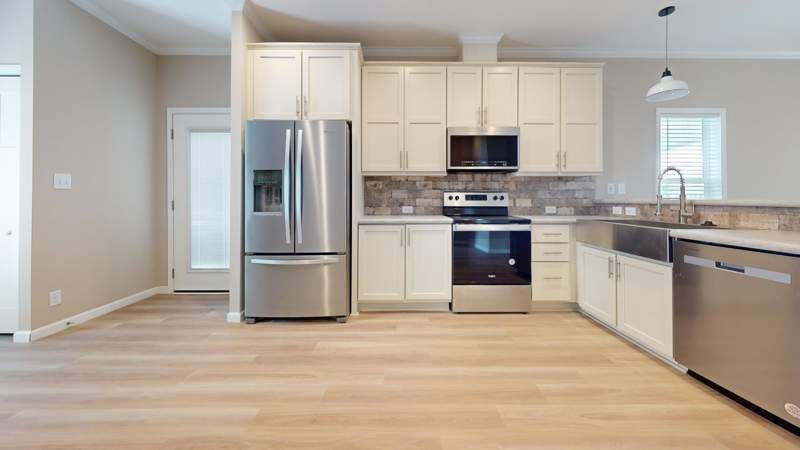 25671 Redblush Circle