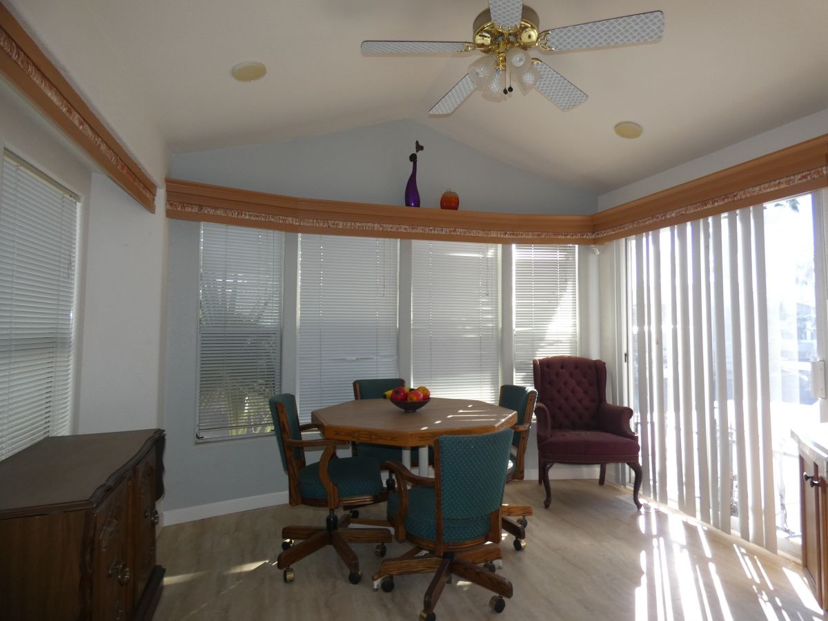 1110 North Henness Road, Site 1044