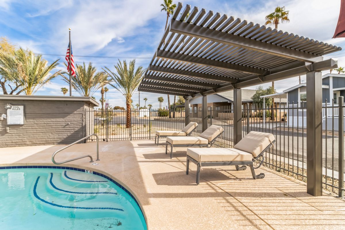 10810 N. 91st Ave. #074