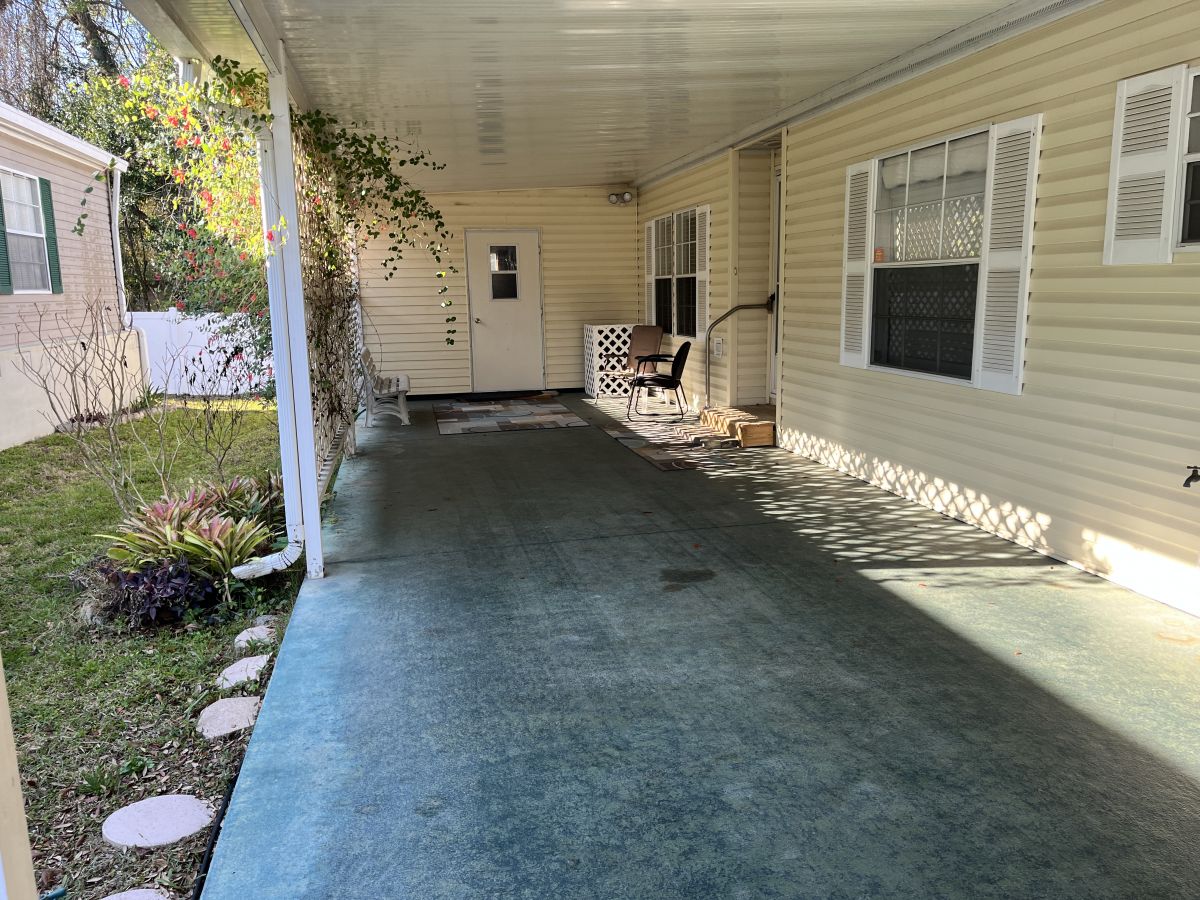 1070 Navel Orange Dr.