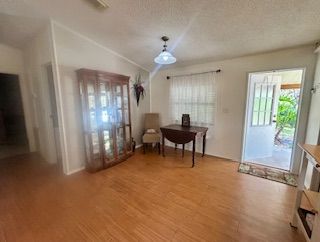 1313 Calle Bonita Dr.