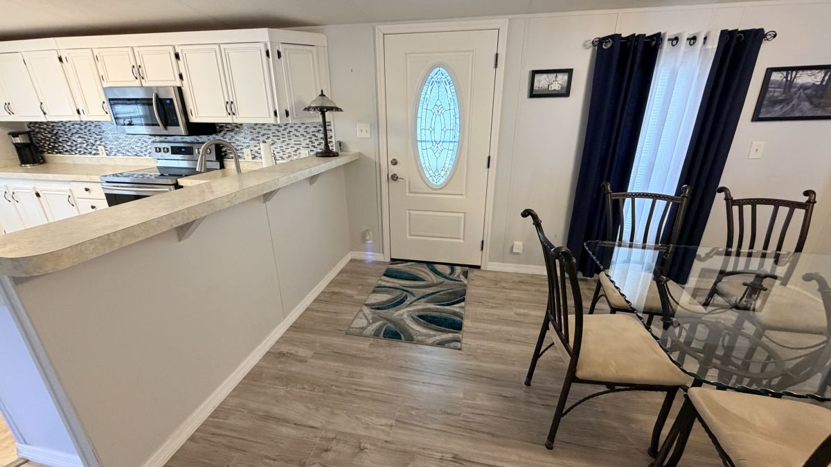 6915 W Rushport Lane