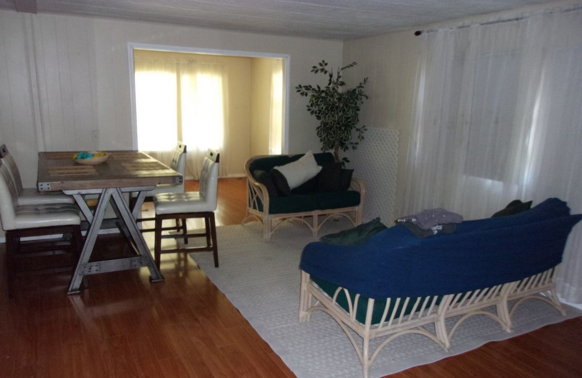 1953 Amberwood Drive