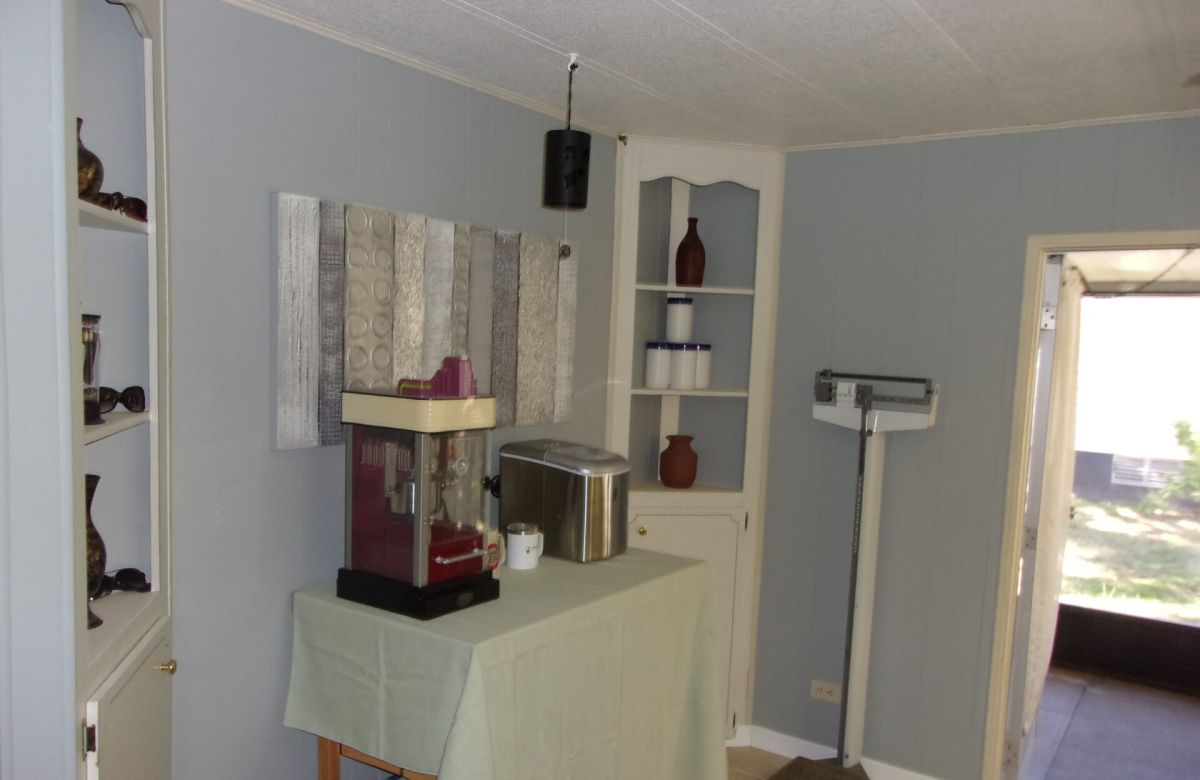 1901 Amberwood Drive