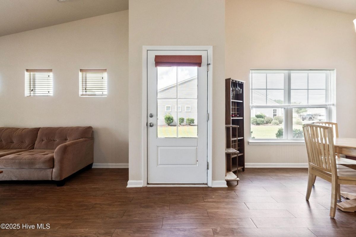 1069 Chadsey Lake Drive