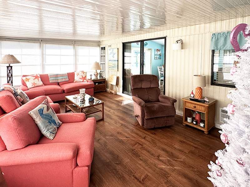 25668 Carnation Court L-082