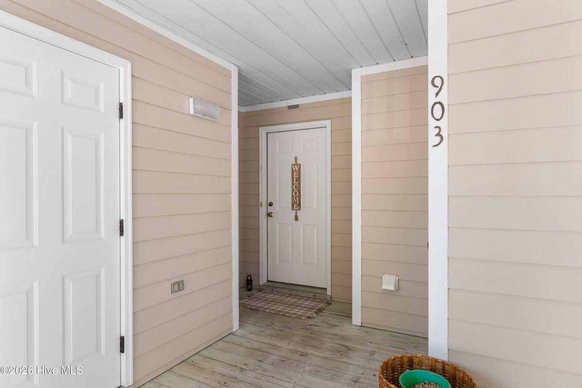 3350 Club Villas Drive