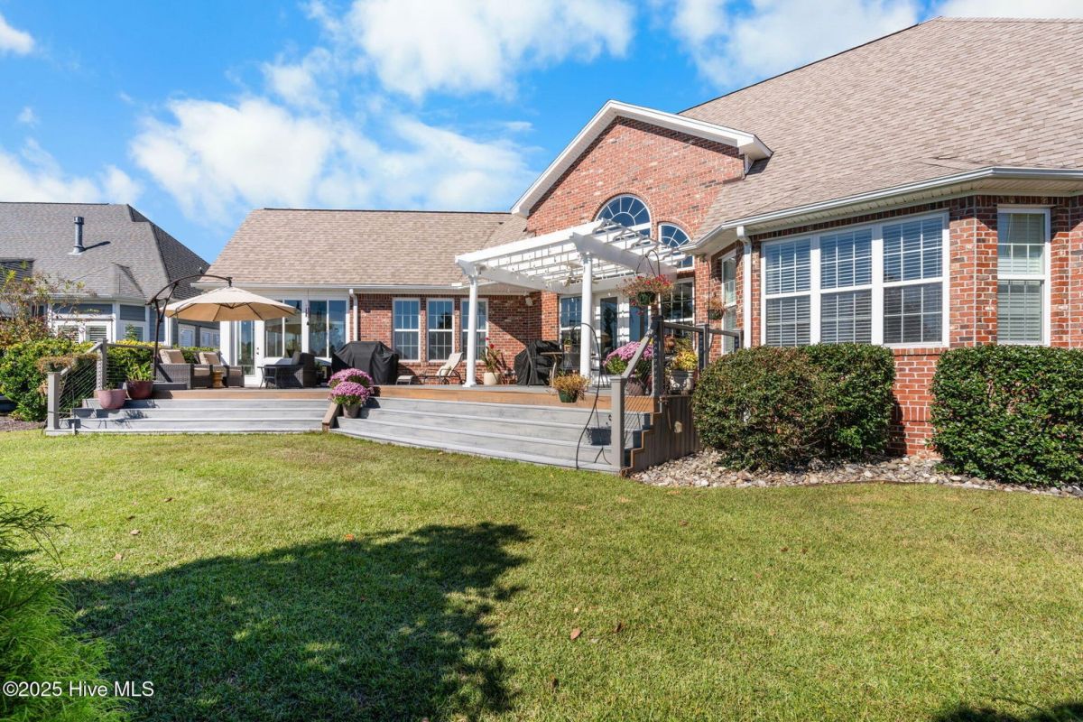 2259 Compass Pointe South Wynd