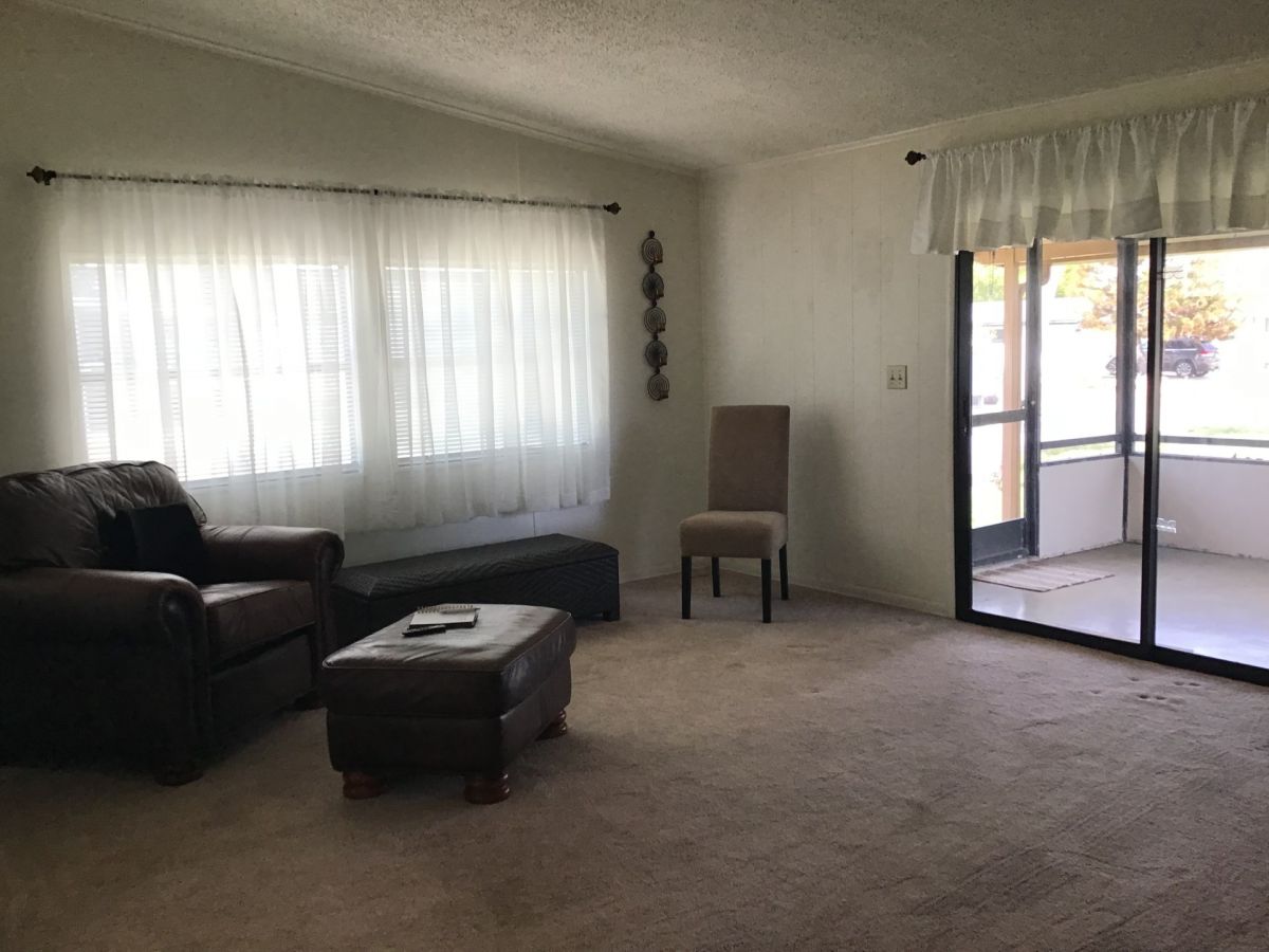 1313 Calle Bonita Dr.