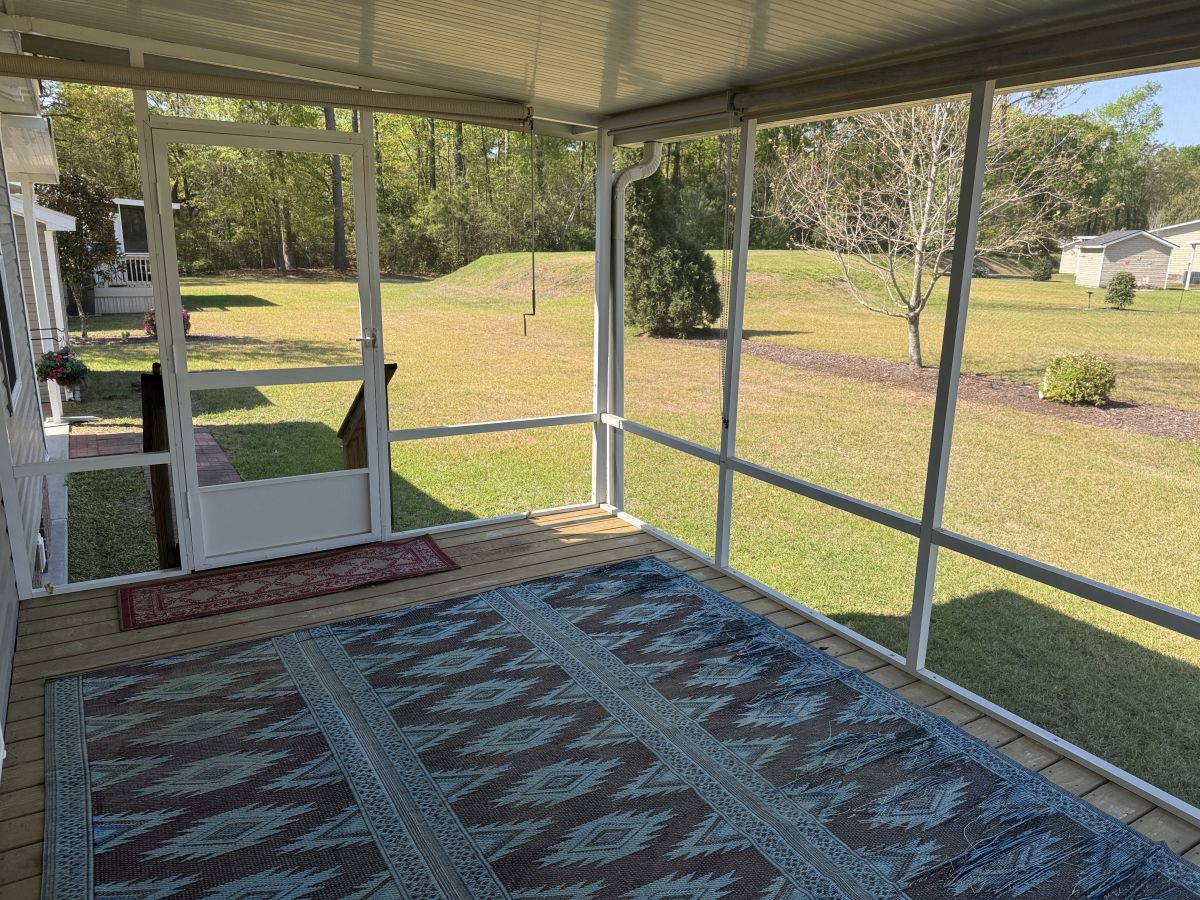 119 Southern Palms Boulevard