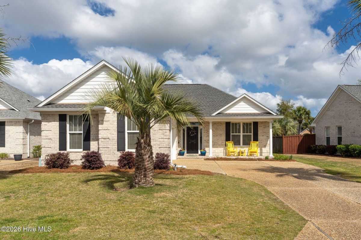 1142 Garden Club Way