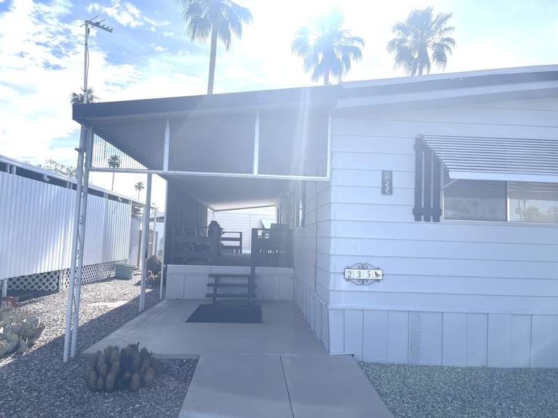 305 S. Val Vista Drive #235