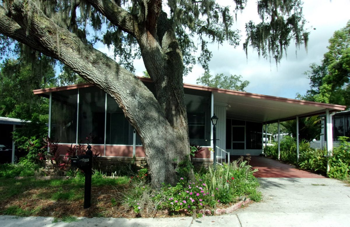 1834 Amberwood Drive