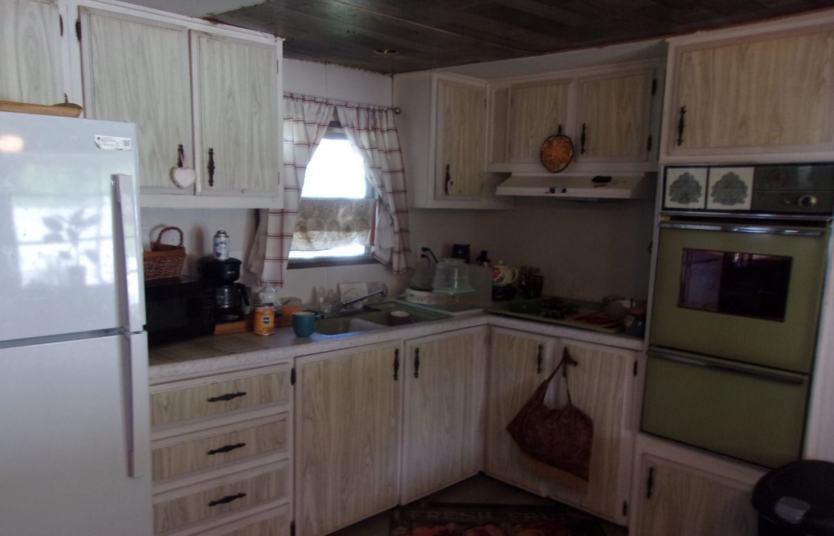 1803 Amberwood Drive