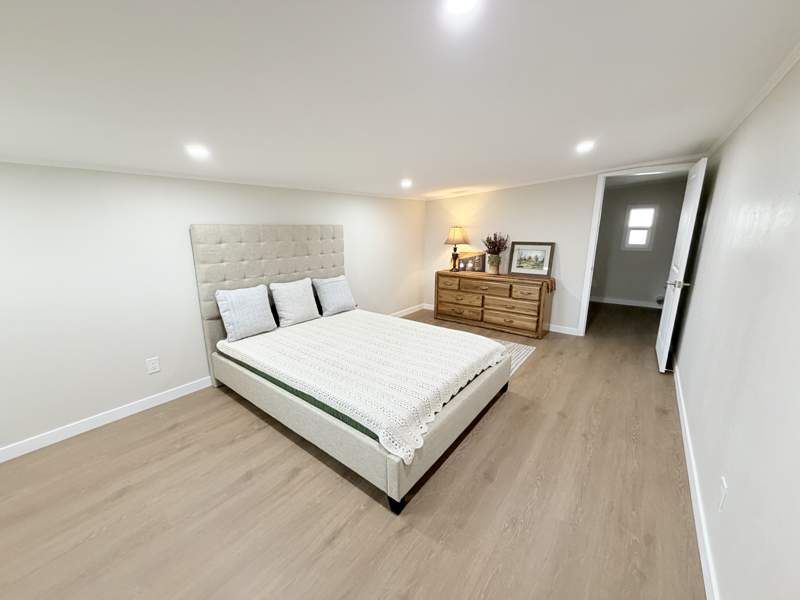 3300 E. Broadway Rd. #23