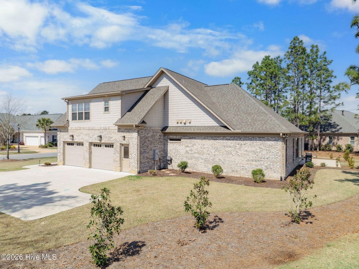 2401 Red Birch Trail
