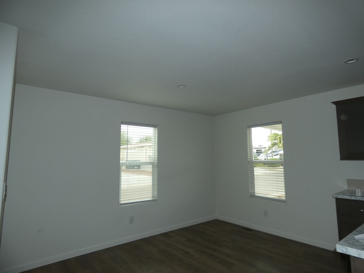 1110 North Henness Rd 2230