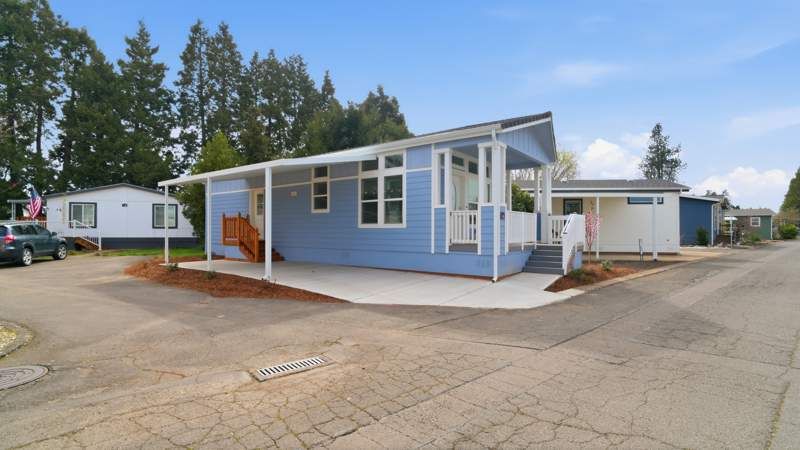 2200 Lancaster Dr SE #7A