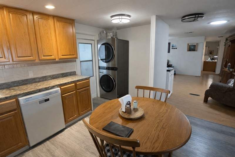 3300 E. Broadway Rd. #31