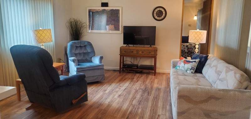 3300 E. Broadway Rd. #37