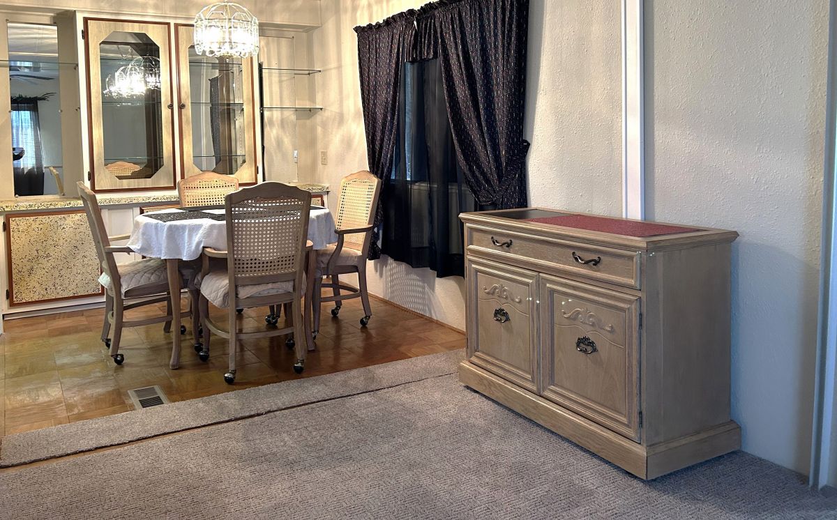 14314 Mayfair Avenue