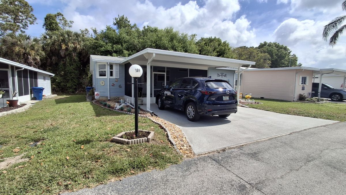 309 MAPLECREST DRIVE