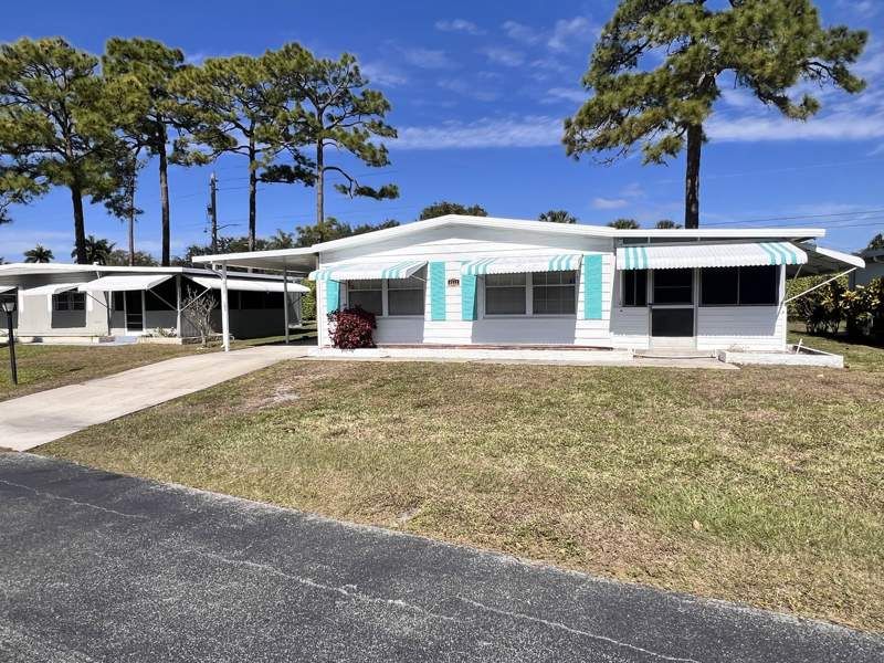 4113 Royal Manor Blvd, #145