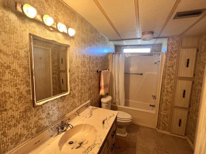 4113 Royal Manor Blvd, #145