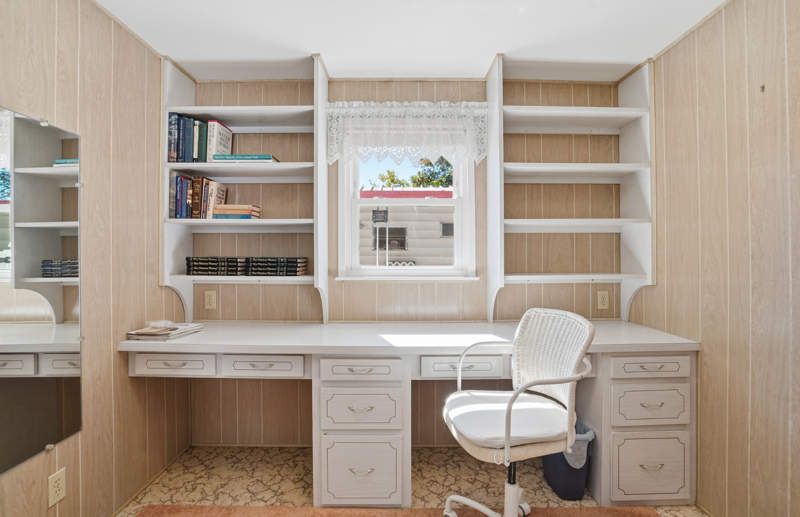 1212 N. Kimona Drive