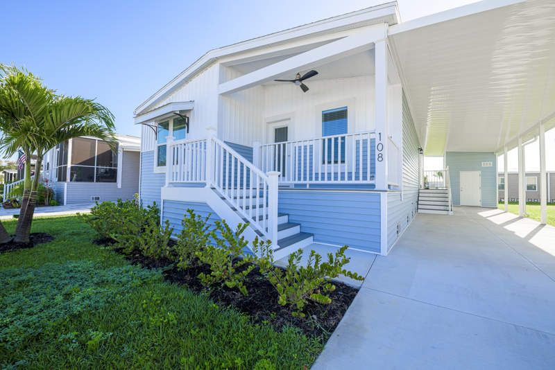 108 Queen Palm Drive