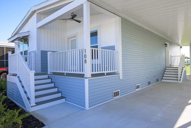 108 Queen Palm Drive