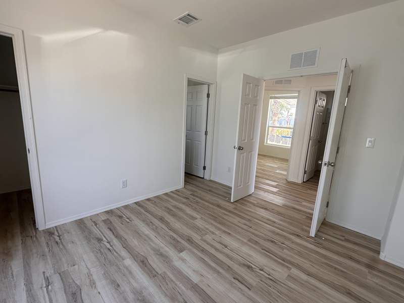 2727 E. University Drive, #062