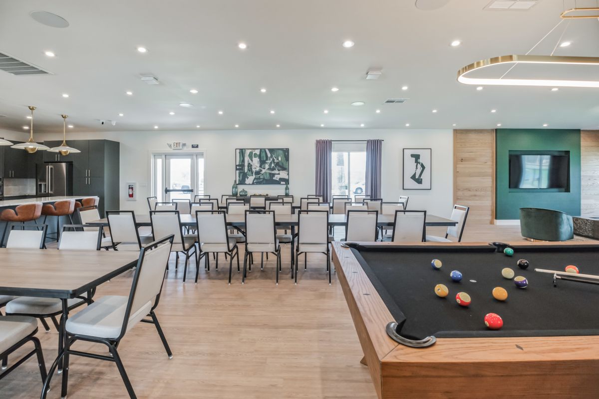 6942 W. Olive Ave. #114