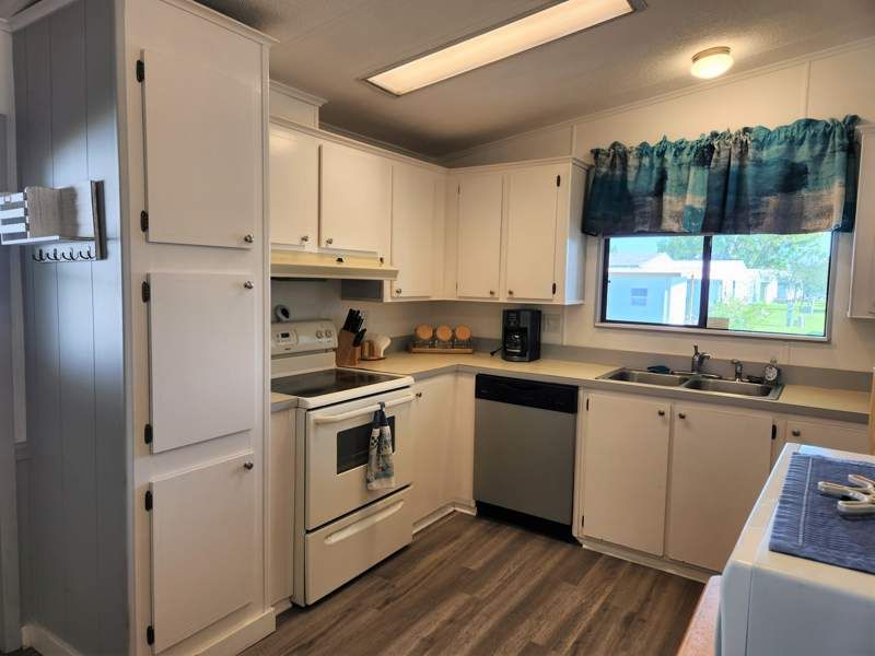 5200 28th Street North, #675