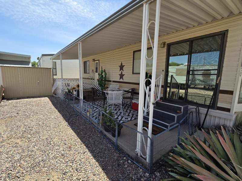 4065 E. University Drive #50