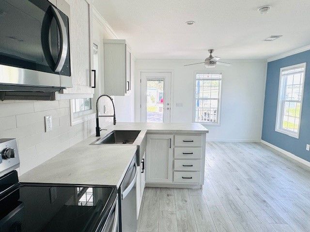 3223 N Lockwood Ridge Rd #133