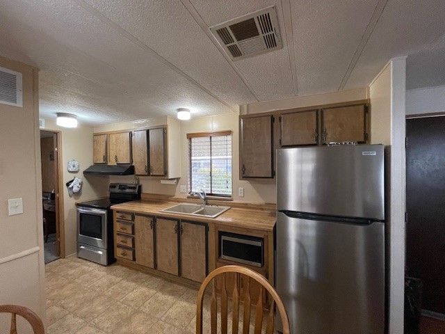 4065 E. University Drive #517