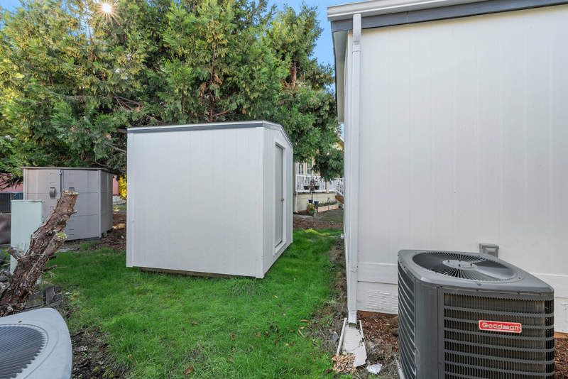 2200 Lancaster Dr SE #5C