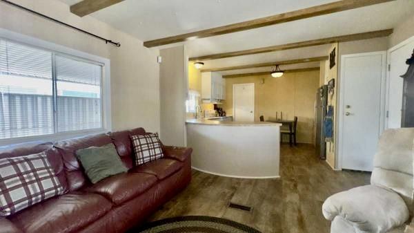 4065 E. University Drive #471