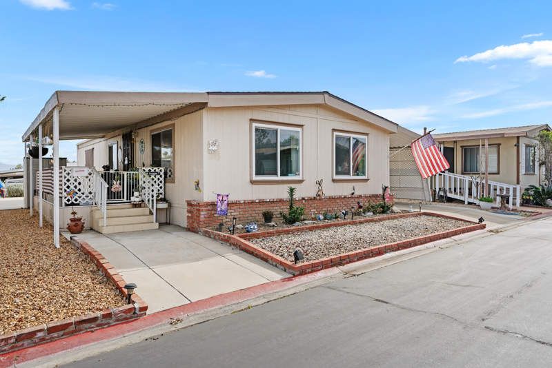 1456 E Philadelphia St #279